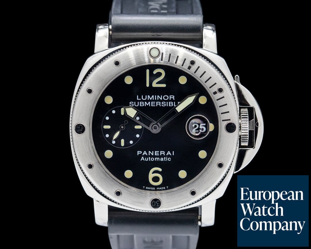 Image of Panerai PAM00024 Luminor Submersible SS Black Dial