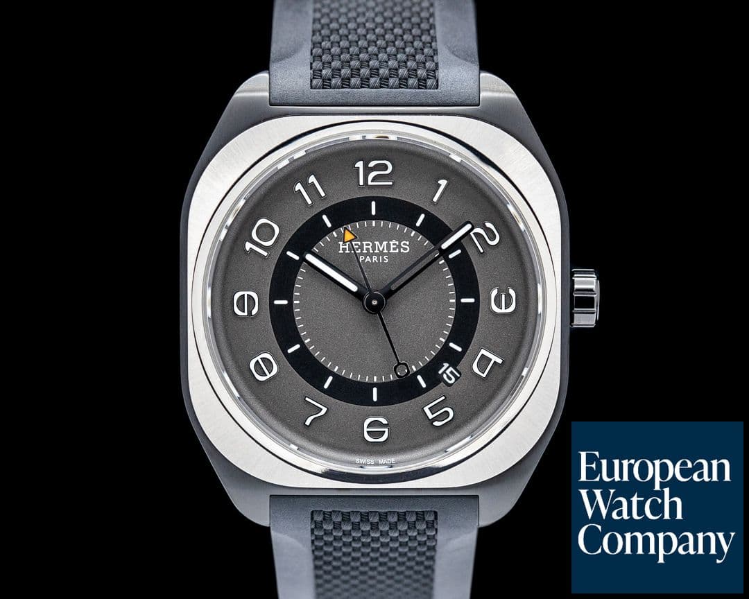 Image of Hermes H08 Matte Black DLC Titanium Gray Dial