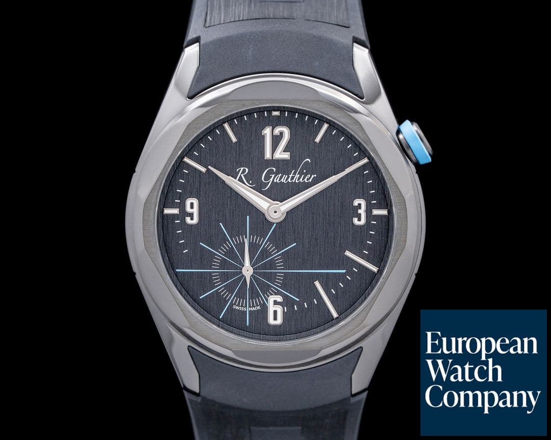 Image of Romain Gauthier MON00541 C by Romain Gauthier Titanium Four Black Dial LIMITED
