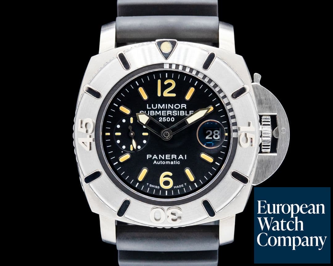 Image of Panerai PAM00194 Luminor Submersible 2500M Titanium Black Dial