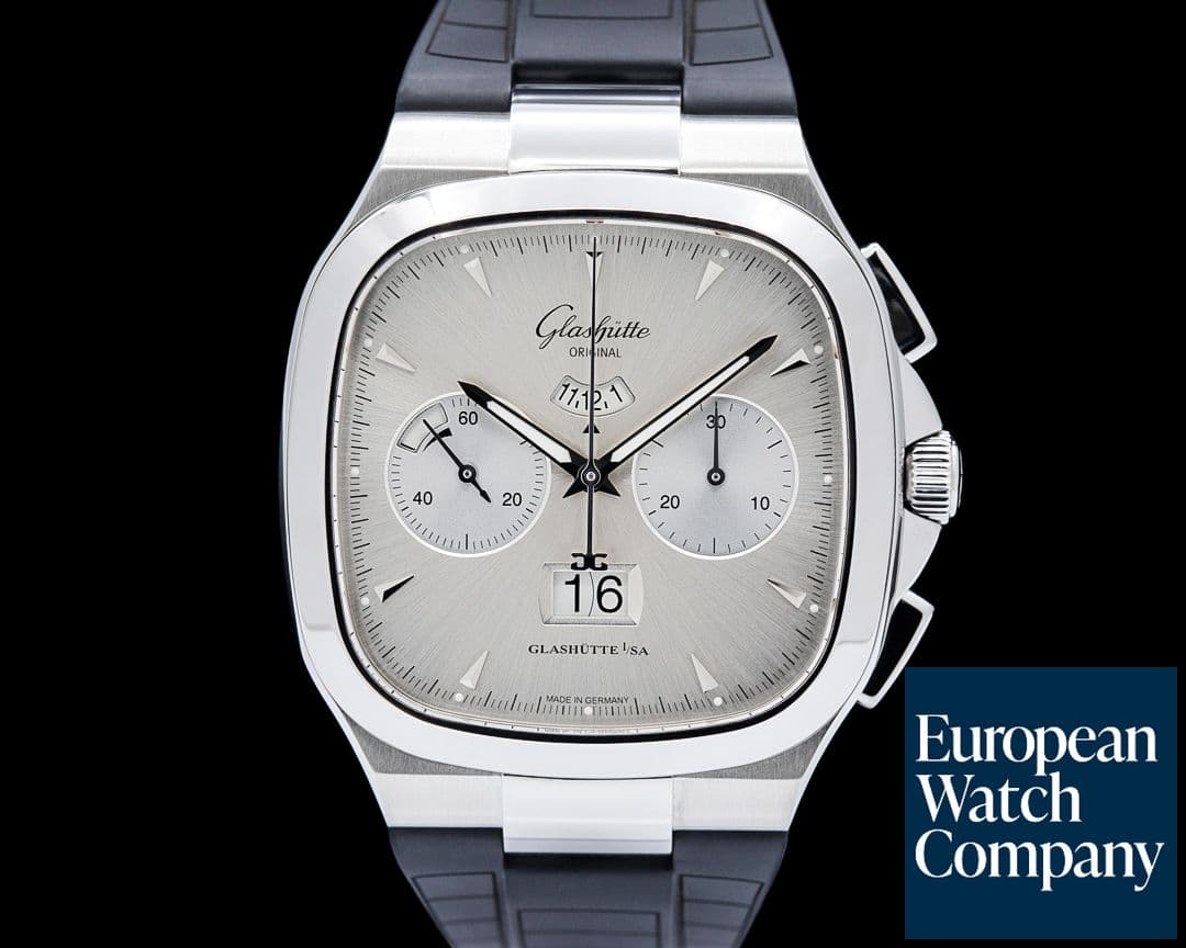 Image of Glashutte Original Seventies Chronograph Panorama Date SS Silver Dial