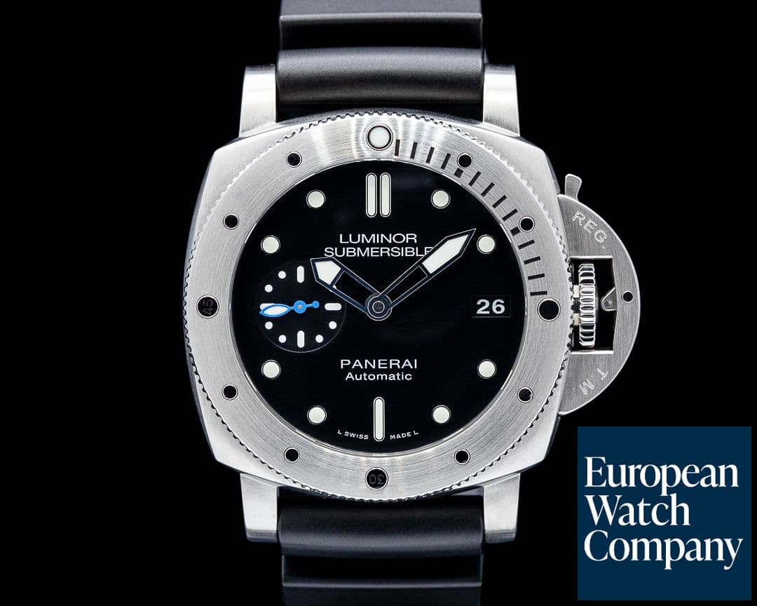 Image of Panerai PAM00682 Luminor Submersible 42mm SS Black Dial