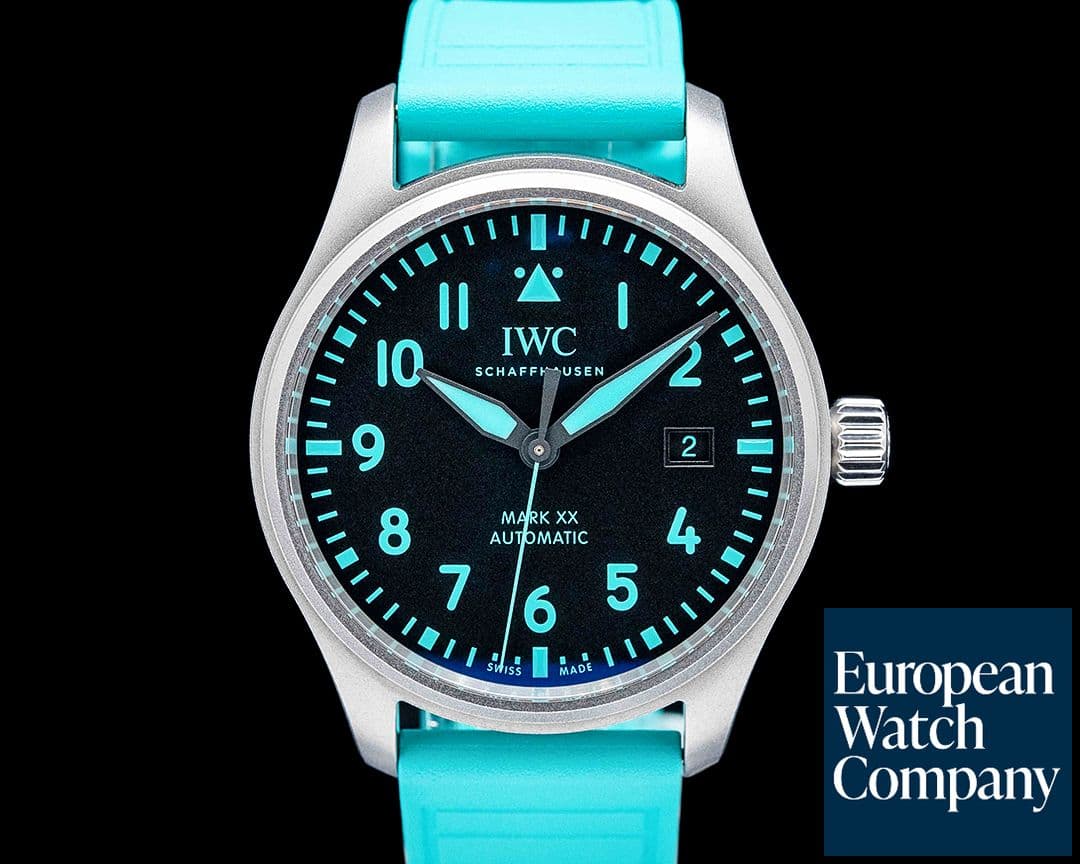 Image of IWC Pilot Watch Mark XX Mercedes-AMG Petronas Formula One Team Titanium 2025