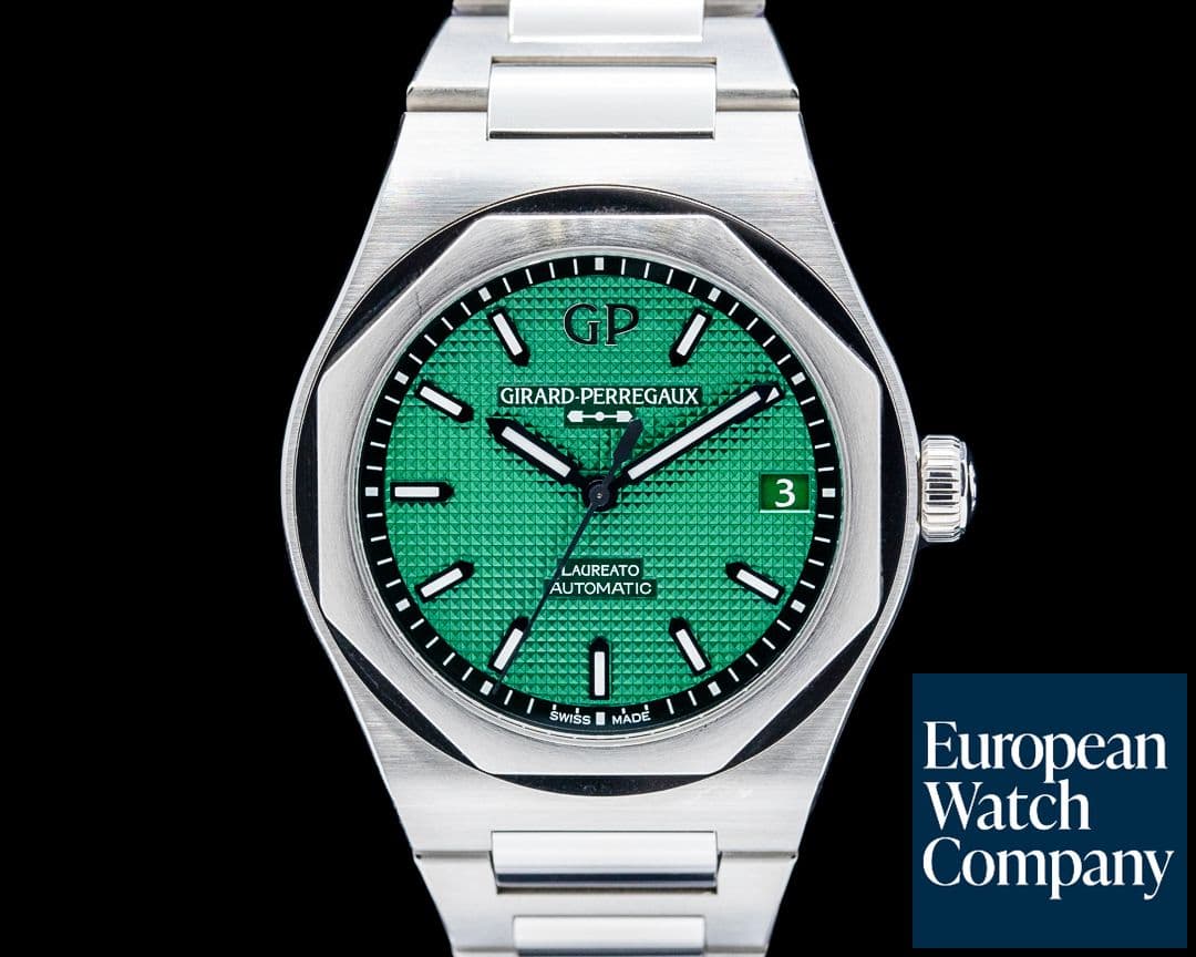 Image of Girard Perregaux 81010 Laureato Clous de Paris SS Green Dial 2024