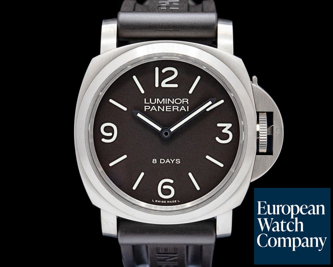 Image of Panerai PAM00562 Luminor Base 8 Days Titanium Black Dial