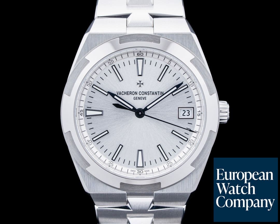 Image of Vacheron Constantin 4520V Overseas Self Winding SS Silver Dial 2024