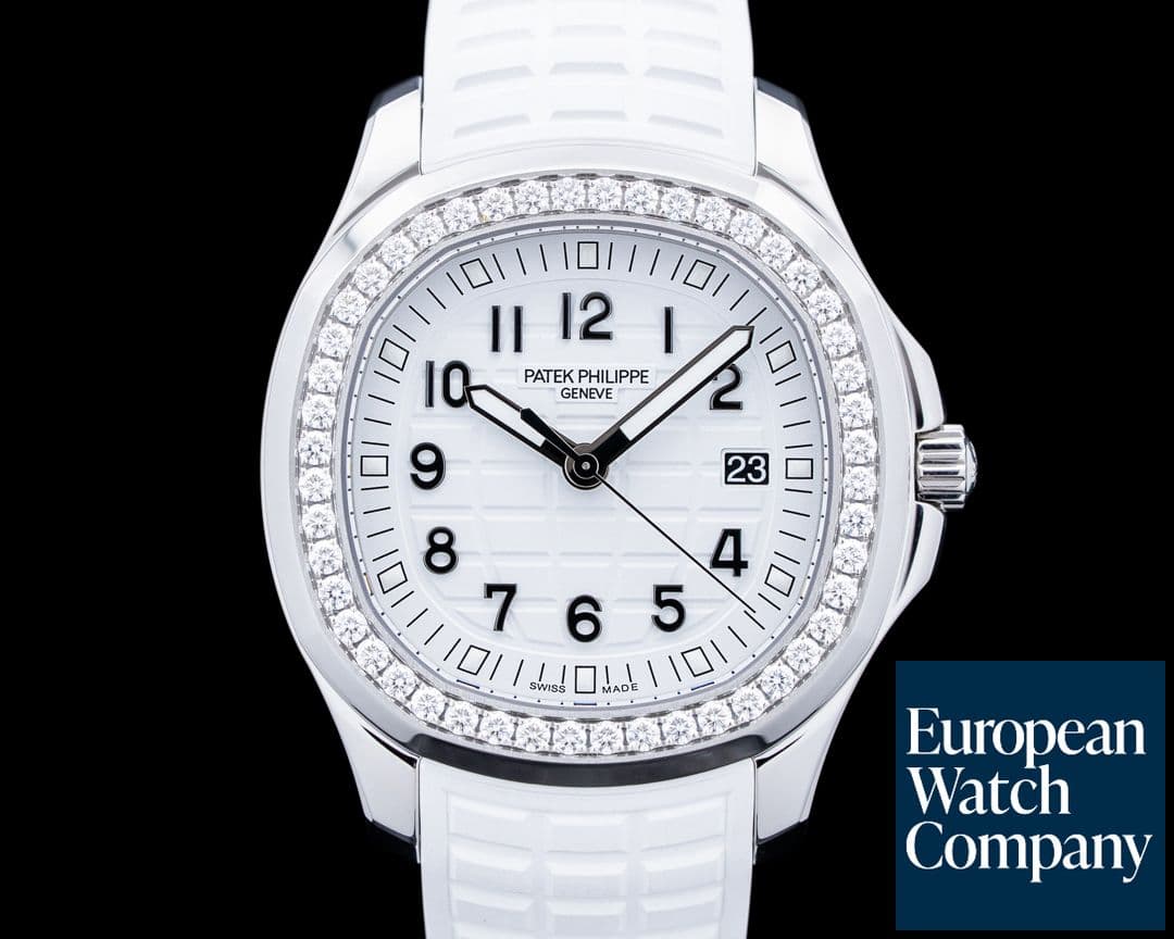 Image of Patek Philippe 5267/200A Aquanaut Luce SS White Dial 2025