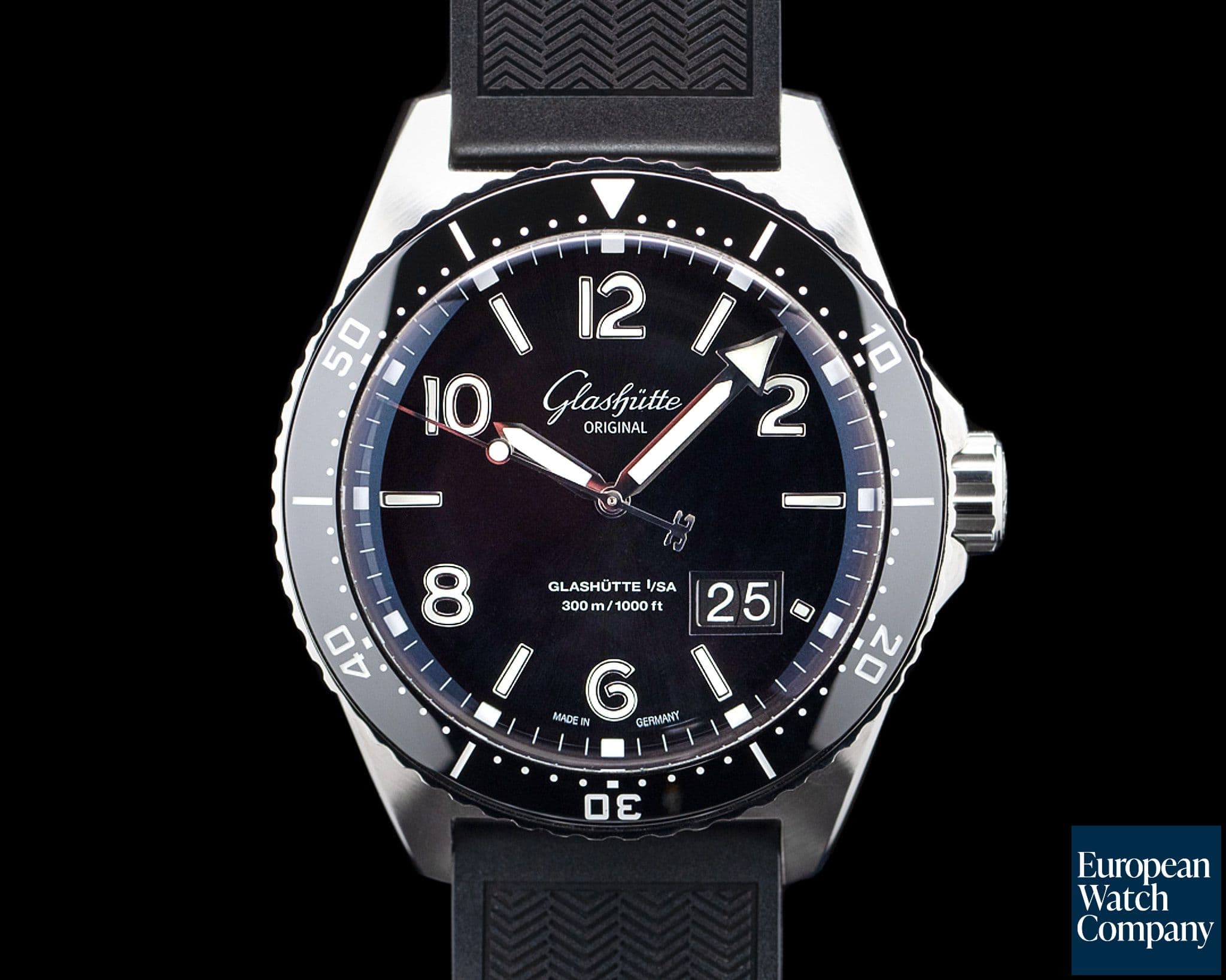 Image of Glashütte Original SeaQ Panorama Date SS Black Dial