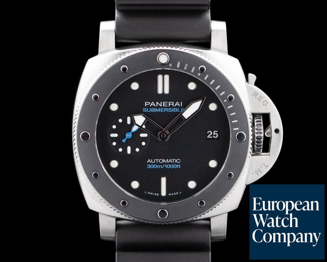 Image of Panerai PAM00683 Submersible 42MM SS Black Dial