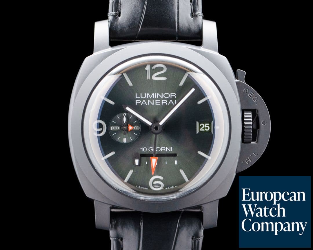 Image of Panerai PAM01483 Luminor Dieci Giorni GMT Ceramica Green Dial