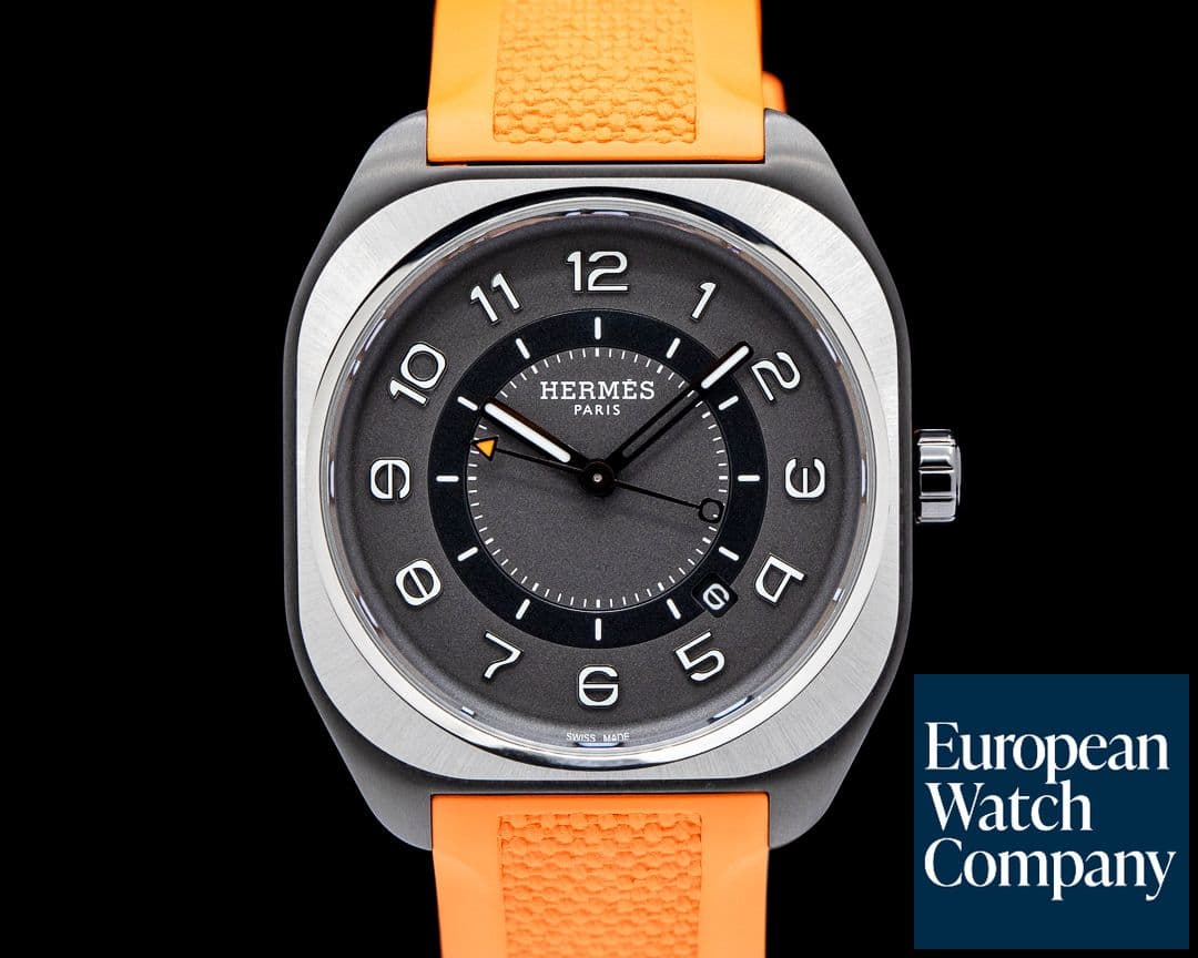 Image of Hermès H08 Titanium DLC Black Dial