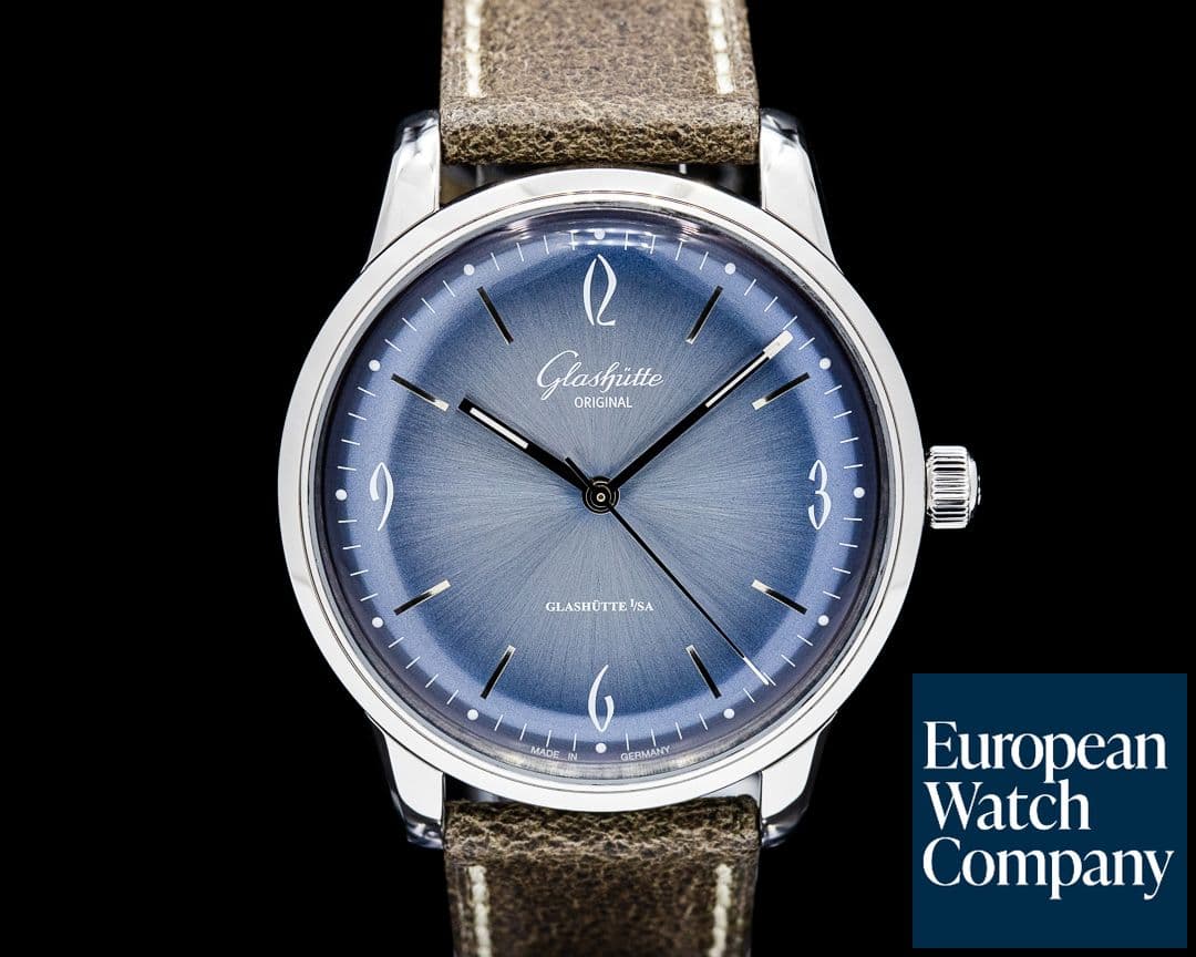 Image of Glashutte Original Senator Sixties Annual Edition SS Glacier Blue Dial