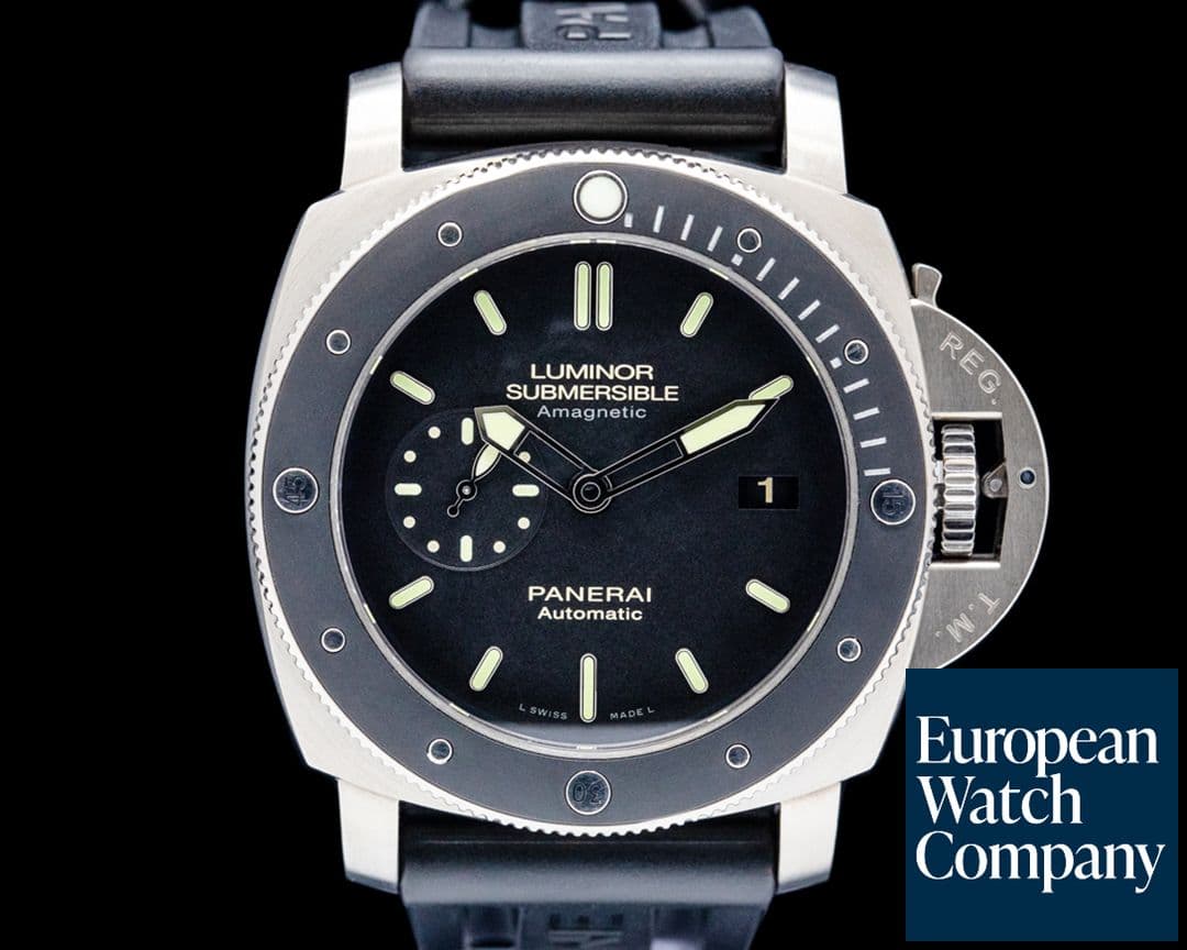 Image of Panerai PAM00389 Luminor Submersible 1950 Amagnetic Titanium Black Dial