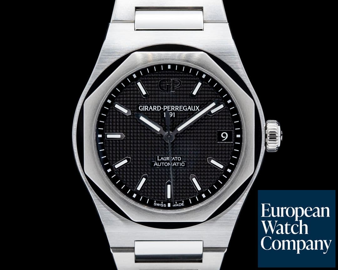 Image of Girard-Perregaux 81010 Laureato 42MM SS Black Hobnail Dial 2025