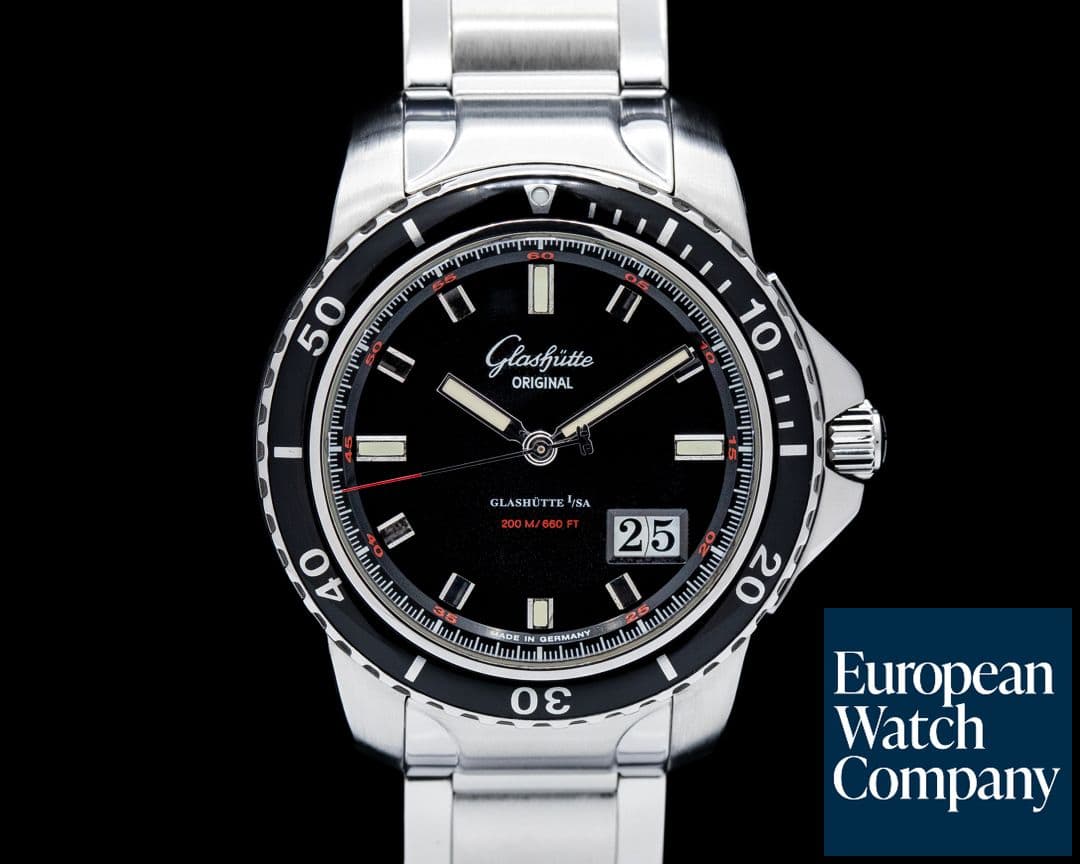 Image of Glashütte Original Sport Evolution Panorama Date SS Black Dial
