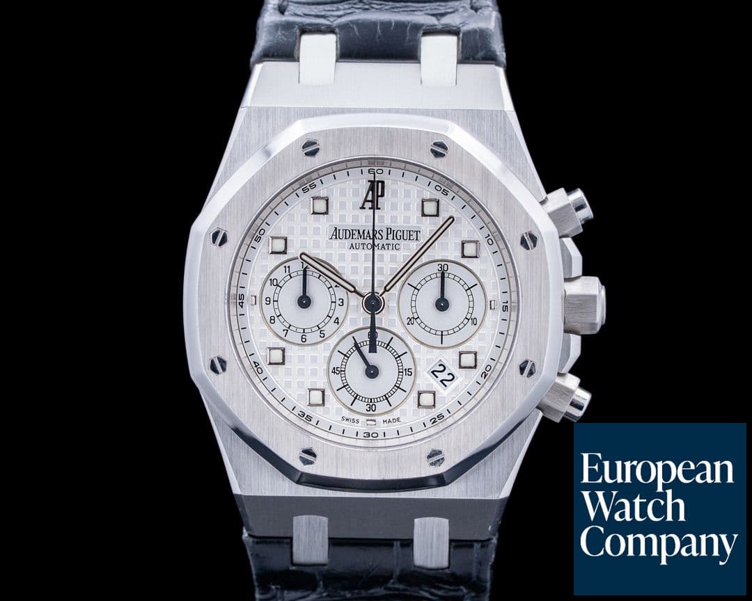 Image of Audemars Piguet 26022BC Royal Oak Chronograph 18K White Gold White Dial