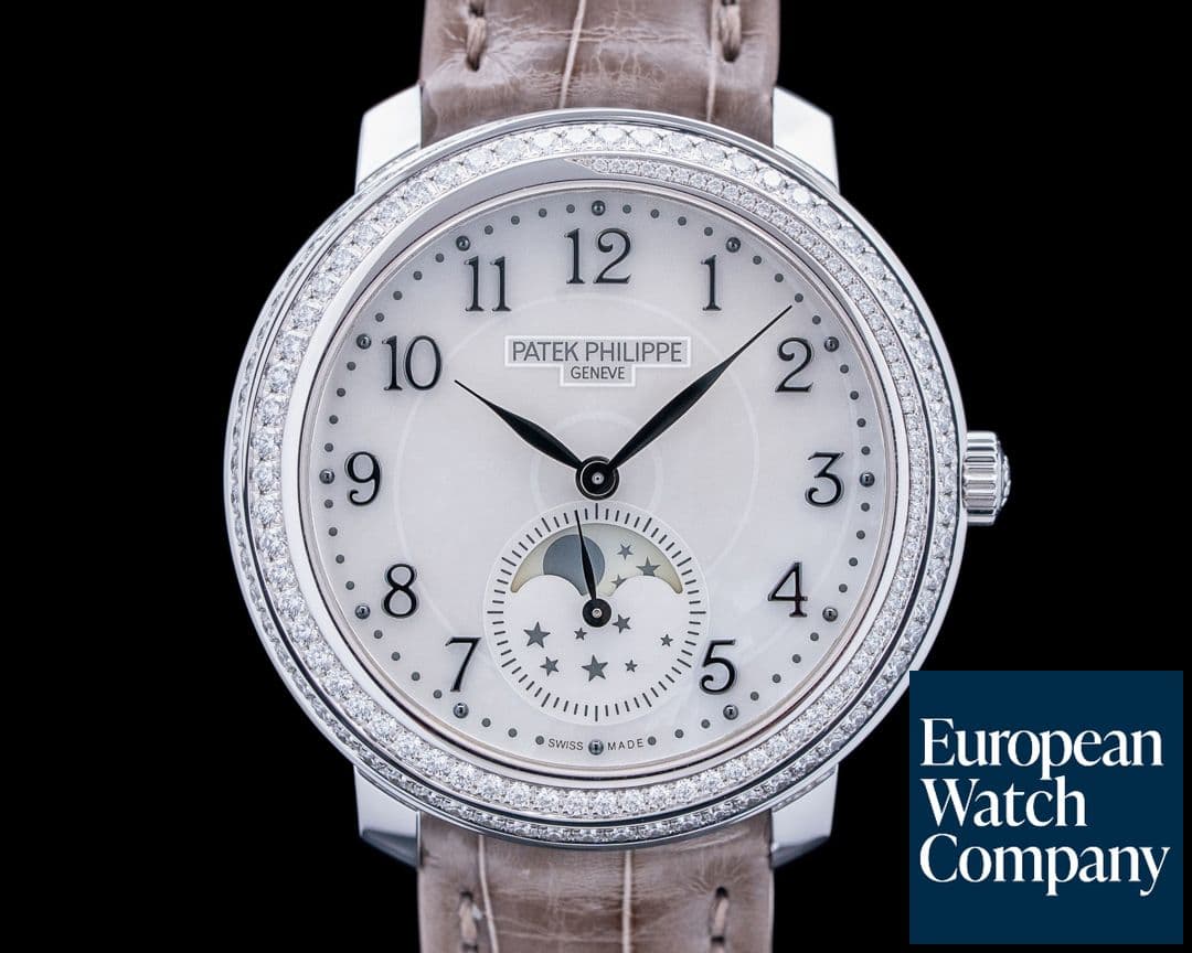 Image of Patek Philippe 4968G-010 Complications 18K White Gold Mother of Pearl Dial