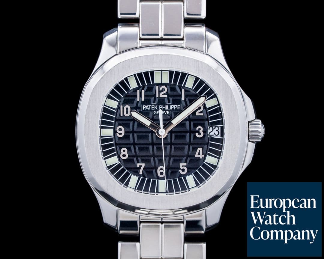 Image of Patek Philippe 5065A-001 Aquanaut Jumbo SS Black Dial