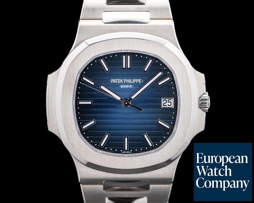 Image of Patek Philippe 5811/1G Nautilus 18K White Gold Blue Dial 2025