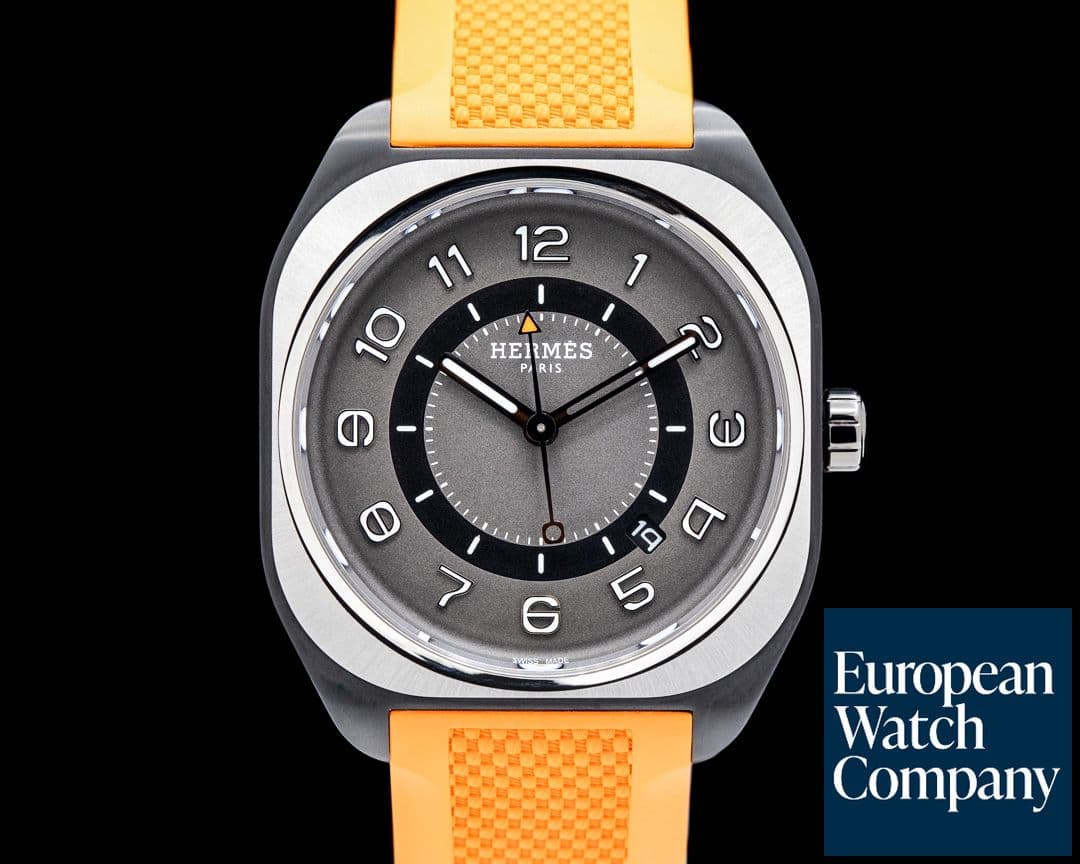 Image of Hermès H08 Titanium DLC Black Dial
