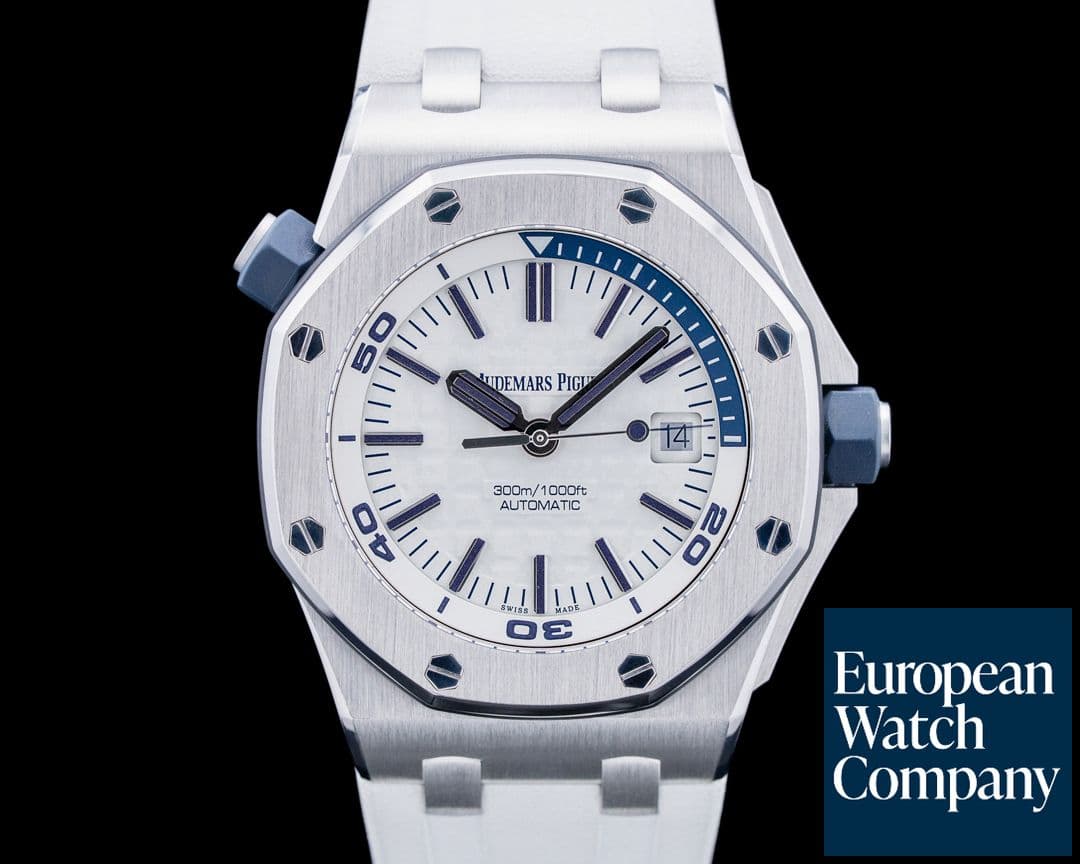 Image of Audemars Piguet 15710ST Royal Oak Offshore Diver SS White Dial