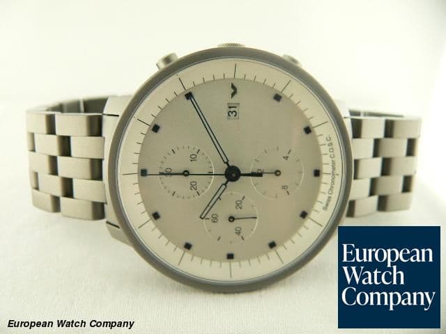 Image of Ventura V-Matic Chrono Tita