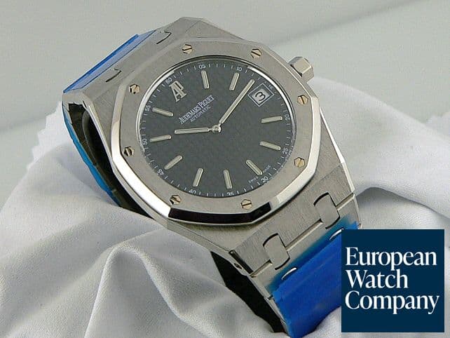 Image of Audemars Piguet Royal Oak Jumbo Blue