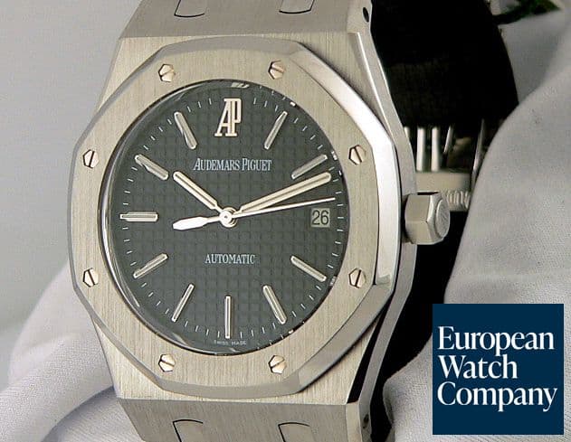 Image of Audemars Piguet Royal Oak Jumbo Black

