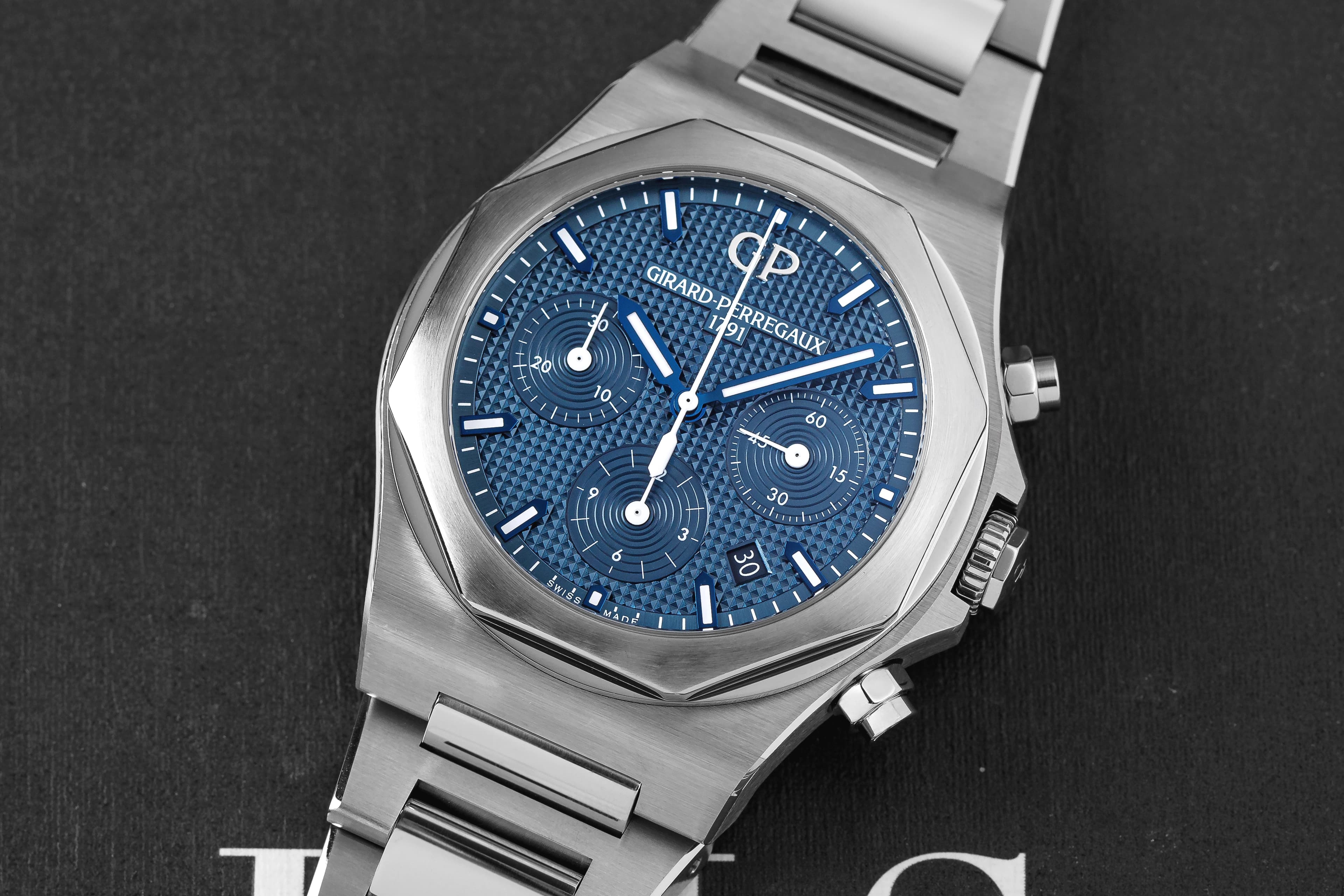 Featured image for Laureato: The Oft-Overlooked Integrated Bracelet Watch