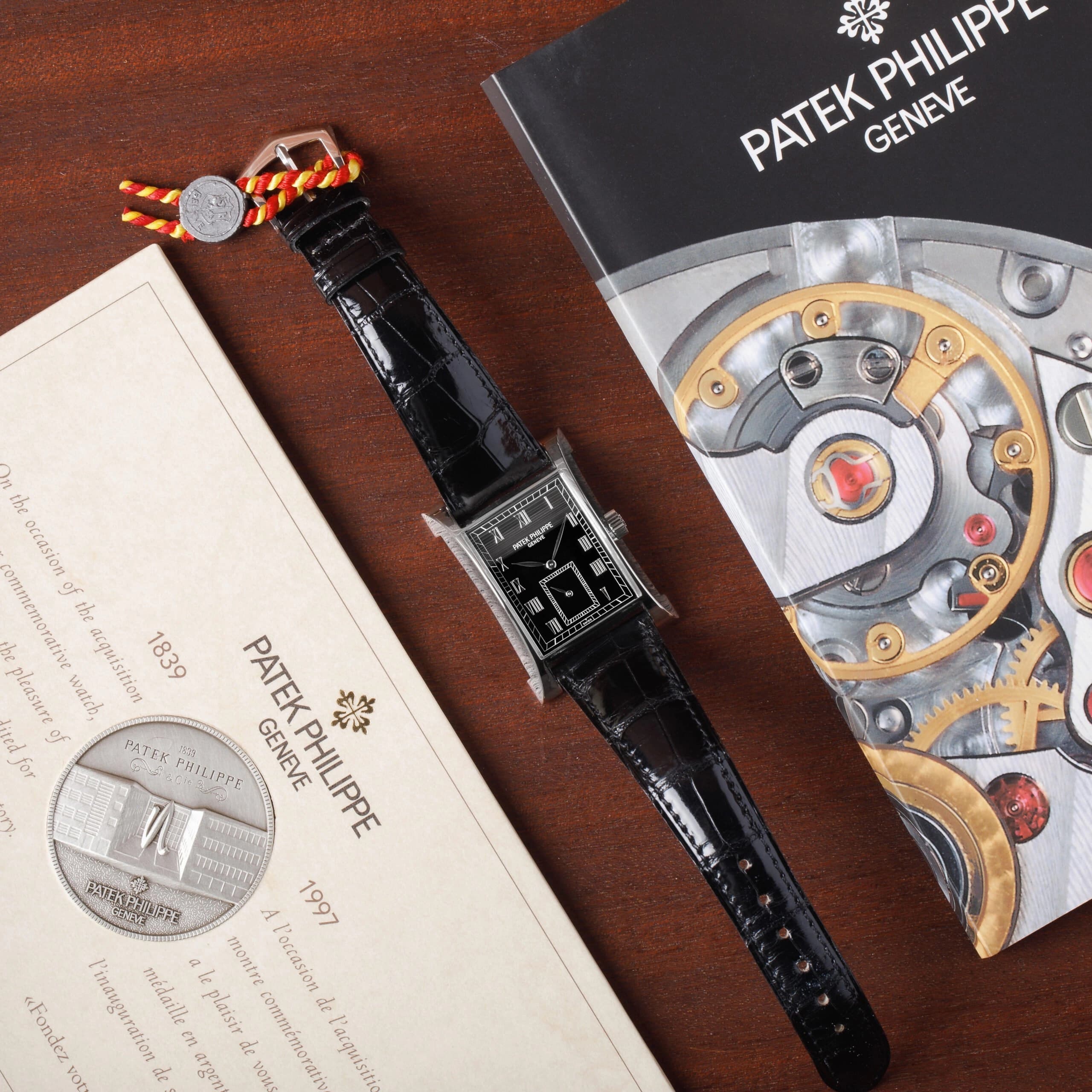 New & Noteworthy: The Patek Philippe 5500P Pagoda