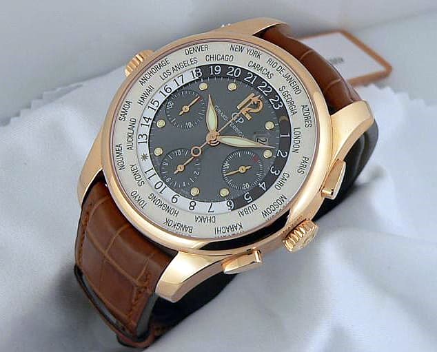 Girard Perregaux World Time WW.TC Chrono Rose
Gray dial