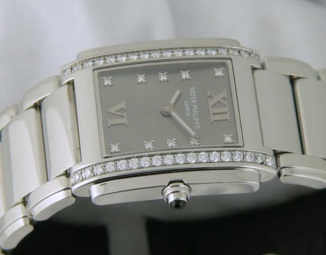 Patek Philippe Twenty-4 4910 SS/SS Grey