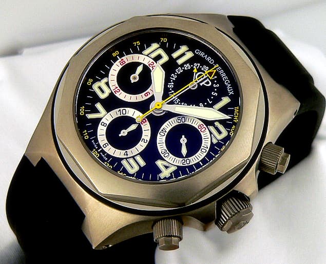 Girard-Perregaux Laureato EVO3 Black
Tita Rubber