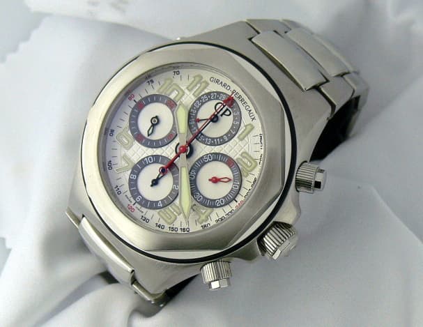 Girard Perregaux Laureato EVO3 Chrono SS White Dial