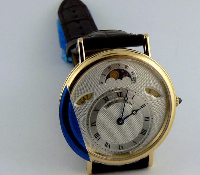 Breguet 3330 Classique YG Moon
