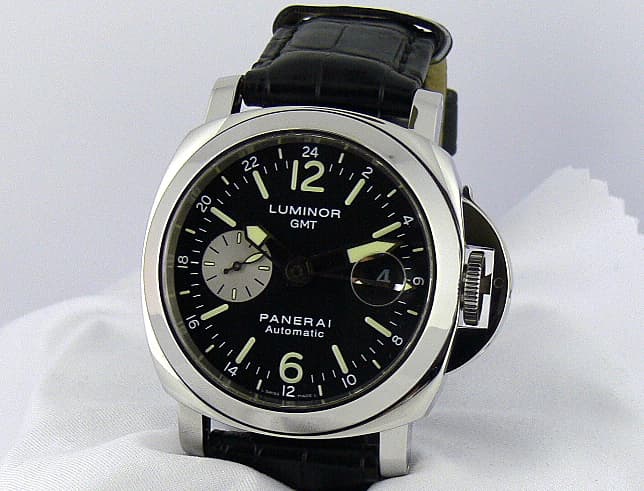Panerai Luminor GMT