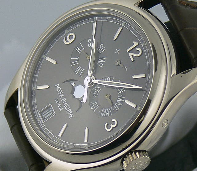 Patek Philippe 5146 White Gold Annual Calendar Gray Dial
