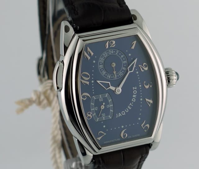 Jaquet Droz Tonneau, GMT
Blue Dial