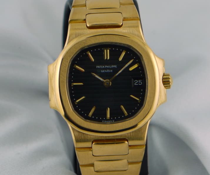 Patek Philippe Nautilus Lady YG/YG
4700