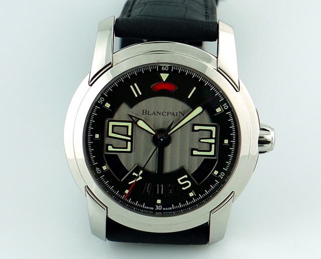 Blancpain L-evolution
Power Reserve
Steel