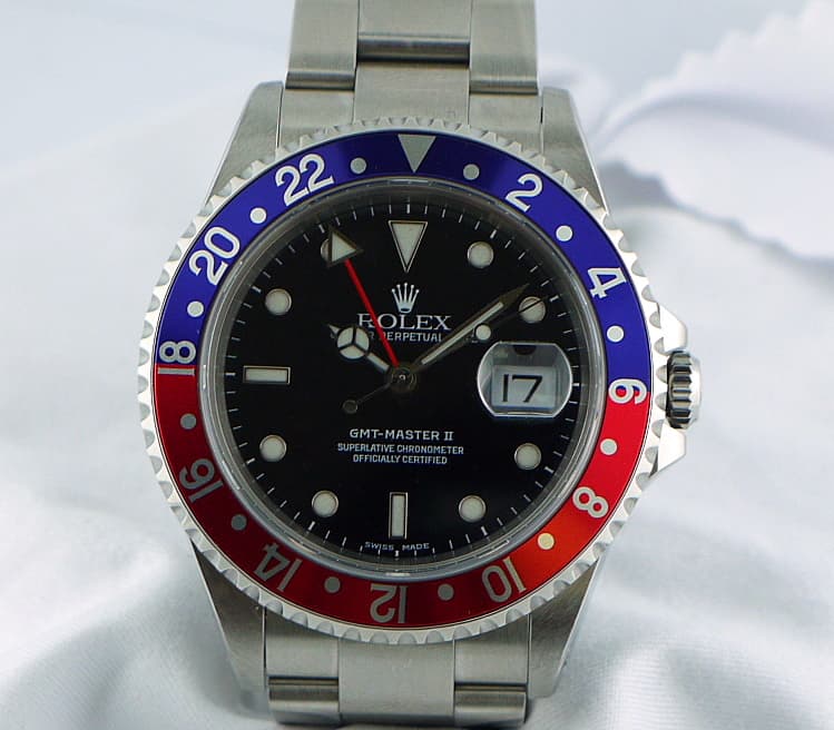 Rolex GMT Master Red Blue
P Series