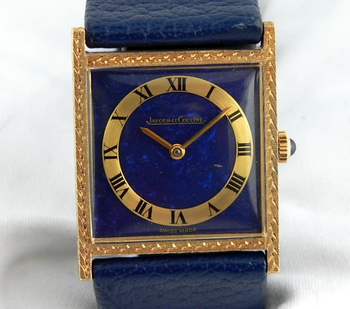 Jaeger-LeCoultre Vintage 18K yellow gold
Lapis dial
