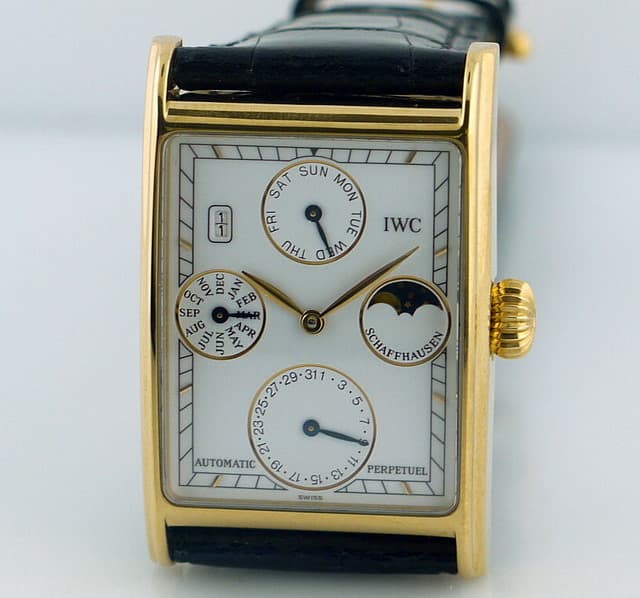 IWC Novecento Perpetual YG