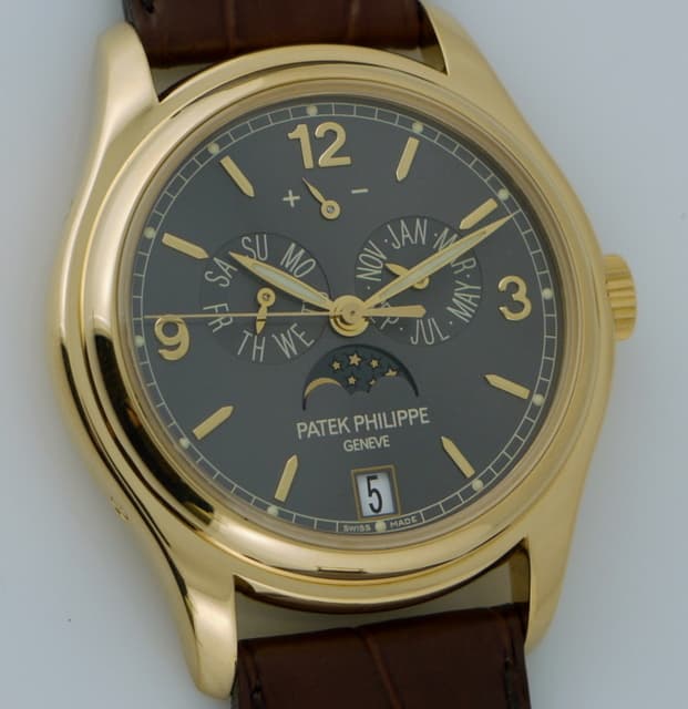 Patek Philippe Annual Calendar 5146 YG Gray