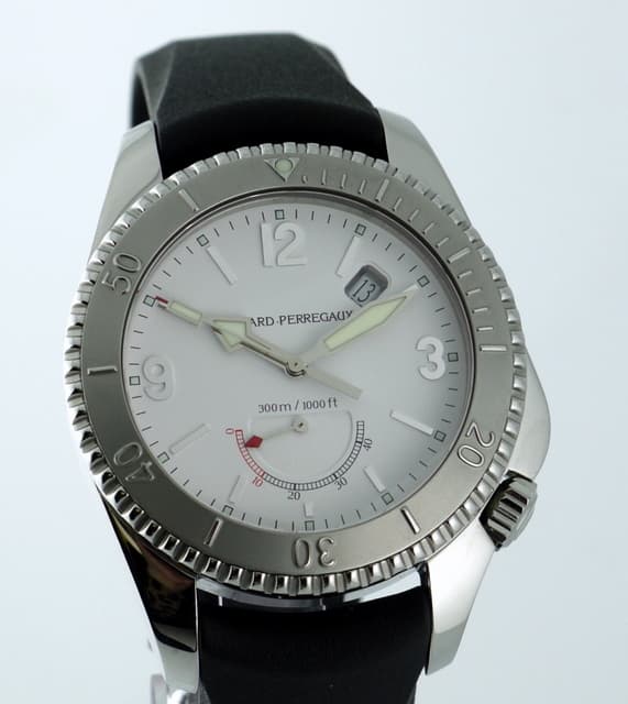 Girard Perregaux Sea Hawk II Power Reserve SS / Rubber 42MM