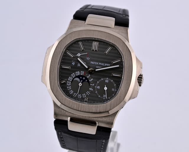 Patek Philippe Nautilus Power Reserve Moonphase 18K WG