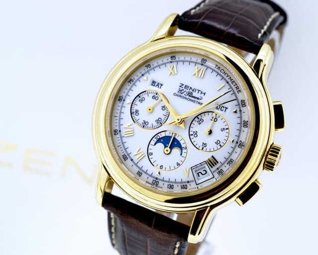 Zenith Chronomaster Calendar Chronograph Yellow Gold / Enamel Dial