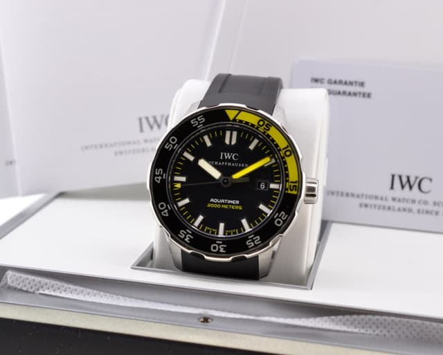 IWC Aquatimer 2000 Black Dial SS / Rubber