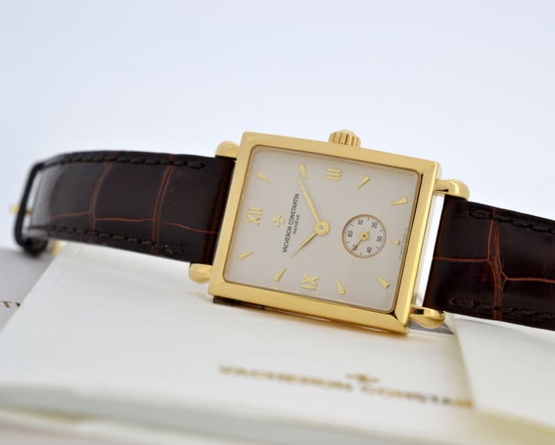 Vacheron Constantin Les Historiques Carree 18K Yellow Gold