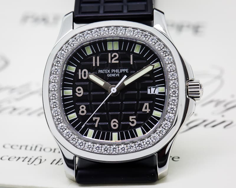Patek Philippe Lady Aquanaut SS Black Dial / Diamond Bezel
